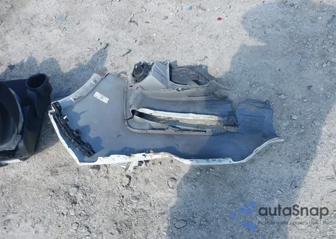 2019 Honda Pilot Touring z USA, uszkodzony, nr VIN 5FNYF5H9XKB001842